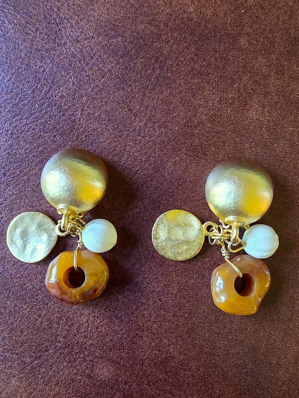 Vintage "Vo" Signed Gold Earth Tone Clip-On Dangle Earrings